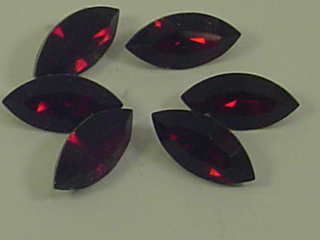 10X5mm NAVETTE 12Pcs. SIAM POINTED BACK European Rhinestones